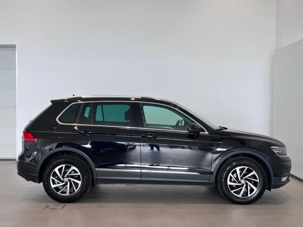 Volkswagen Tiguan II с пробегом 2019 года, цена 2 390 000 рублей, 128707 км, внедорожник, Автокод Объявления