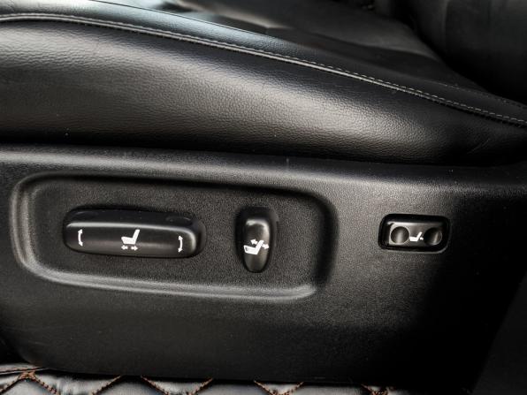 Toyota Land Cruiser 200 Series с пробегом 2011 года, цена 3 420 000 рублей, 340514 км, внедорожник, Автокод Объявления