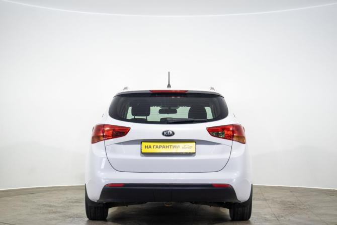 Kia Ceed II с пробегом 2015 года, цена 999 000 рублей, 115000 км, хэтчбек, Автокод Объявления