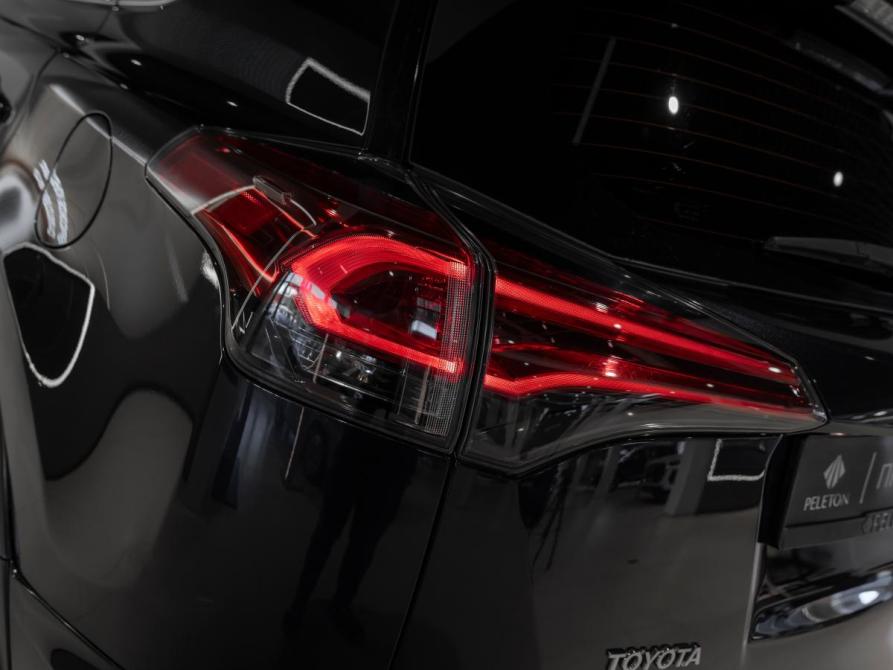 Toyota RAV4 IV (XA40) Рестайлинг Москва  - изображение 25