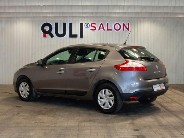 Renault Megane III Рестайлинг с пробегом 2013 года, цена 905 000 рублей, 159390 км, хэтчбек, Автокод Объявления
