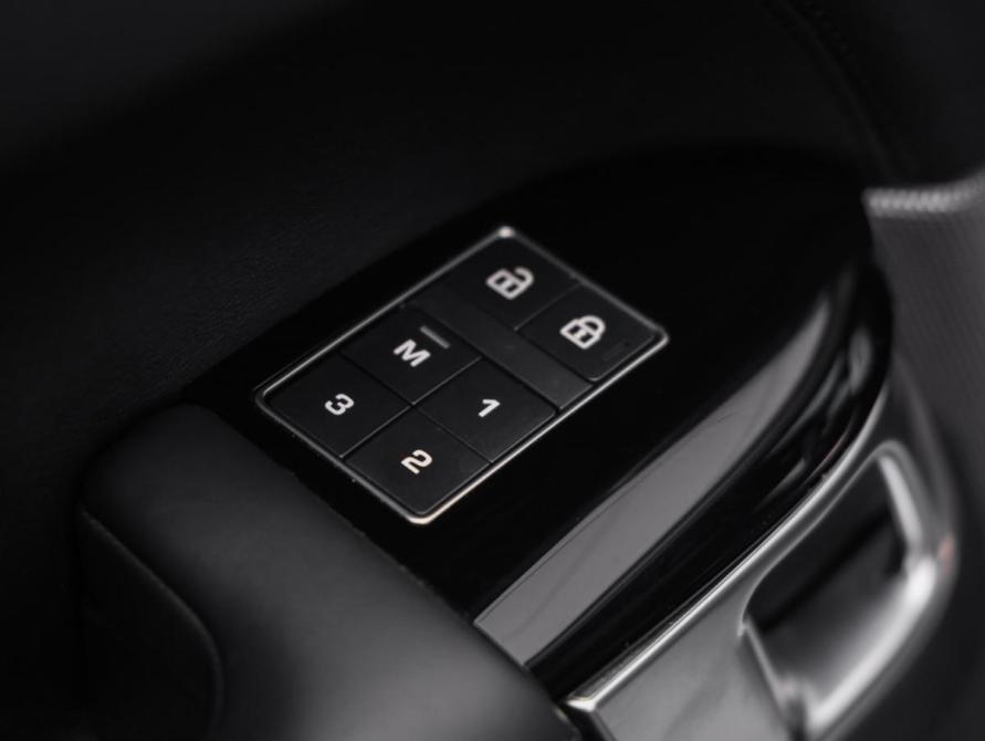Land Rover Range Rover Sport II Рестайлинг Санкт-Петербург  - изображение 26