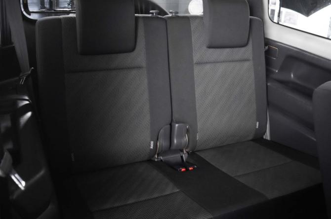 Suzuki Jimny III Рестайлинг 2 с пробегом 2012 года, цена 1 099 000 рублей, 97300 км, внедорожник, Автокод Объявления