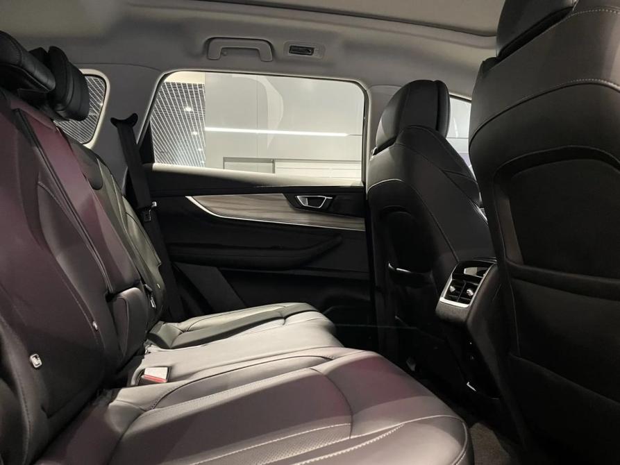 Chery Tiggo 8 Pro Max I Москва  - изображение 12