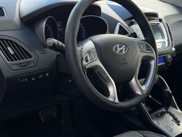 Hyundai ix35 I с пробегом 2013 года, цена 1 190 000 рублей, 240153 км, внедорожник, Автокод Объявления