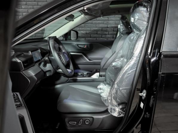 Toyota RAV4 VI (XA60) с пробегом 2026 года, цена 4 650 000 рублей, 37 км, внедорожник, Автокод Объявления