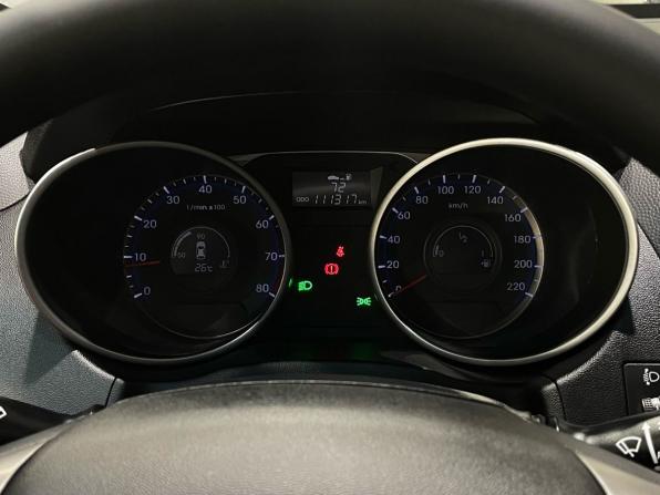 Hyundai ix35 I Рестайлинг с пробегом 2013 года, цена 1 390 000 рублей, 111311 км, внедорожник, Автокод Объявления