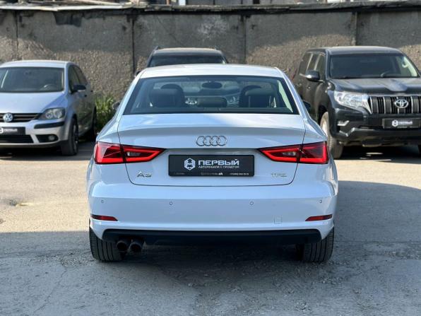 Audi A3 III (8V) с пробегом 2013 года, цена 1 390 000 рублей, 132148 км, седан, Автокод Объявления