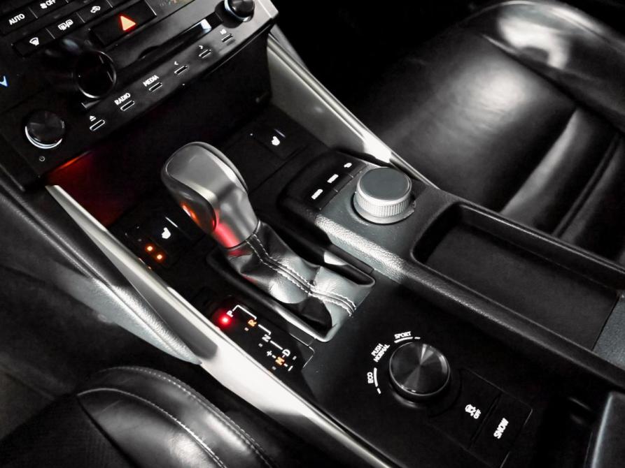 Lexus IS III Екатеринбург  - изображение 16