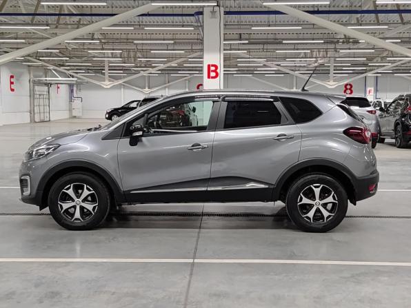 Renault Kaptur I Рестайлинг с пробегом 2021 года, цена 1 560 000 рублей, 60572 км, внедорожник, Автокод Объявления