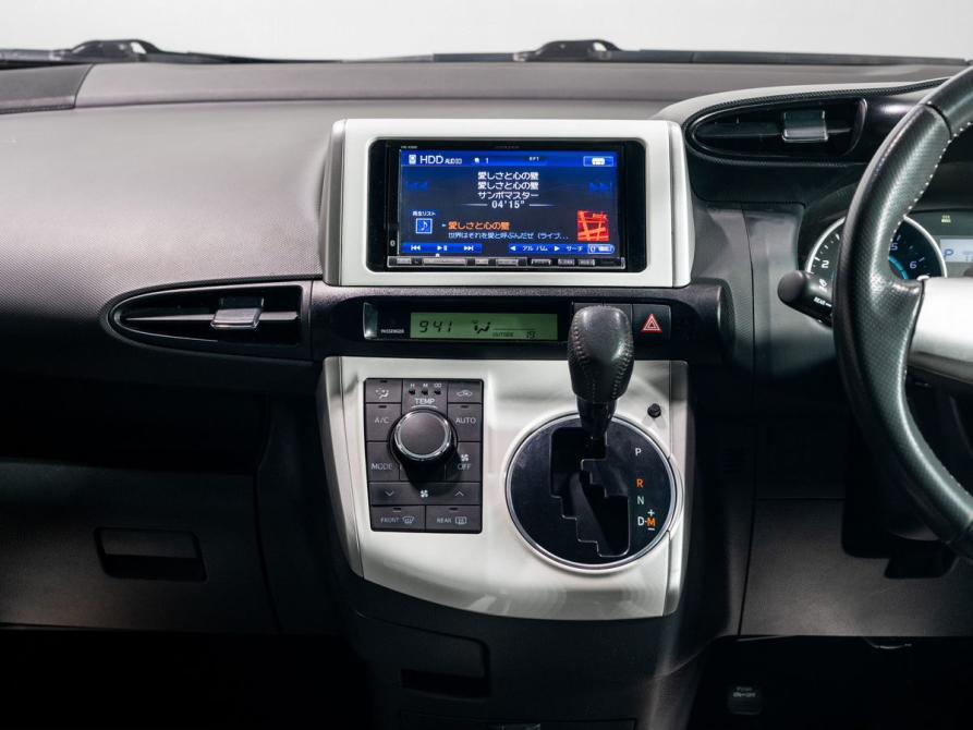 Toyota Wish II Чита  - изображение 10