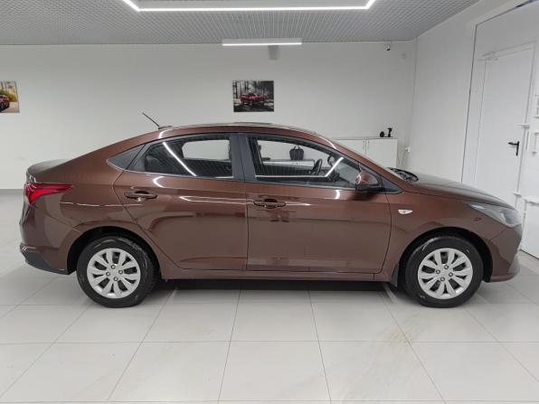 Hyundai Solaris II Рестайлинг с пробегом 2021 года, цена 1 665 000 рублей, 71219 км, седан, Автокод Объявления