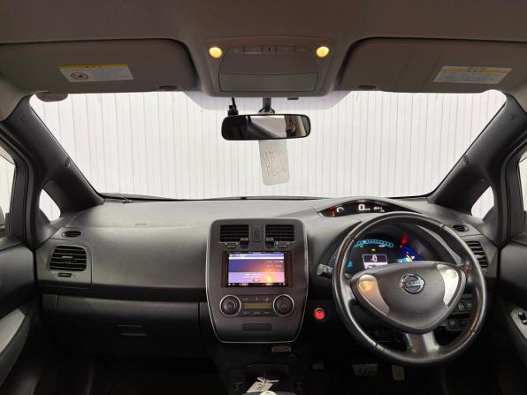 Nissan Leaf I (ZE0/AZE0) с пробегом 2015 года, цена 947 000 рублей, 67187 км, хэтчбек, Автокод Объявления