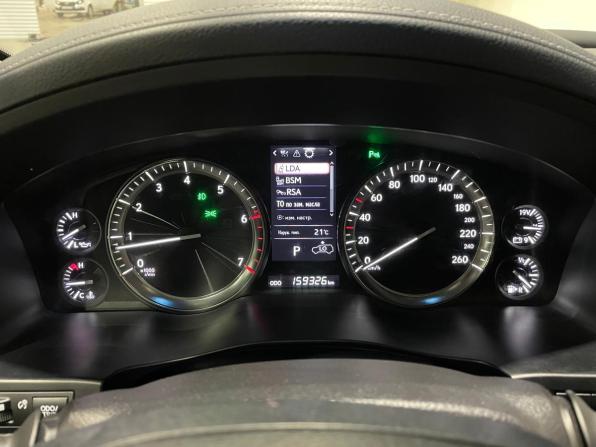 Lexus LX III Рестайлинг 2 с пробегом 2018 года, цена 7 349 000 рублей, 159350 км, внедорожник, Автокод Объявления