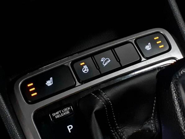 Hyundai Creta I с пробегом 2019 года, цена 1 939 000 рублей, 130808 км, внедорожник, Автокод Объявления