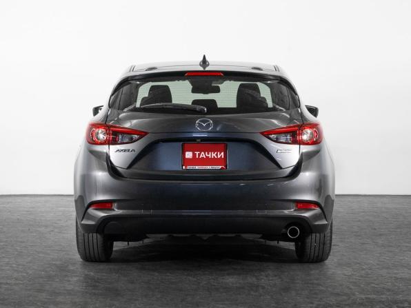 Mazda Axela III Рестайлинг с пробегом 2017 года, цена 1 370 000 рублей, 45690 км, хэтчбек, Автокод Объявления