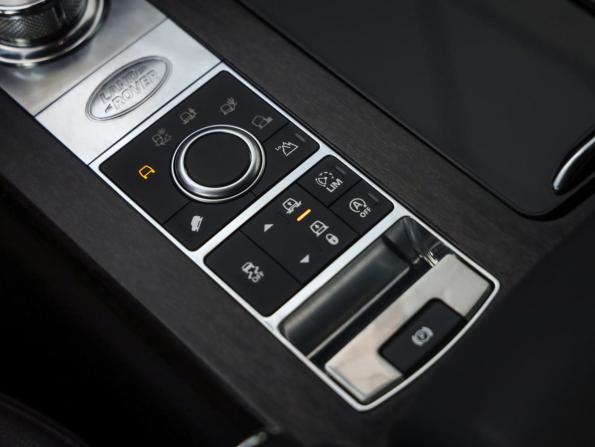 Land Rover Discovery V с пробегом 2018 года, цена 3 699 000 рублей, 161893 км, внедорожник, Автокод Объявления