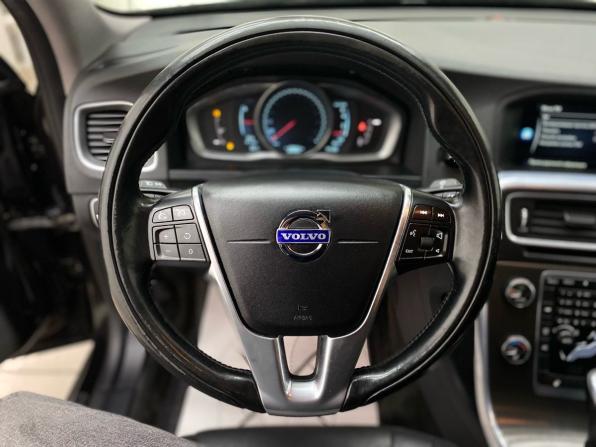 Volvo S60 II Рестайлинг с пробегом 2014 года, цена 1 200 000 рублей, 234951 км, седан, Автокод Объявления