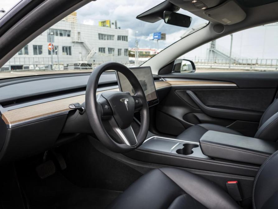 Tesla Model 3 I Москва  - изображение 9