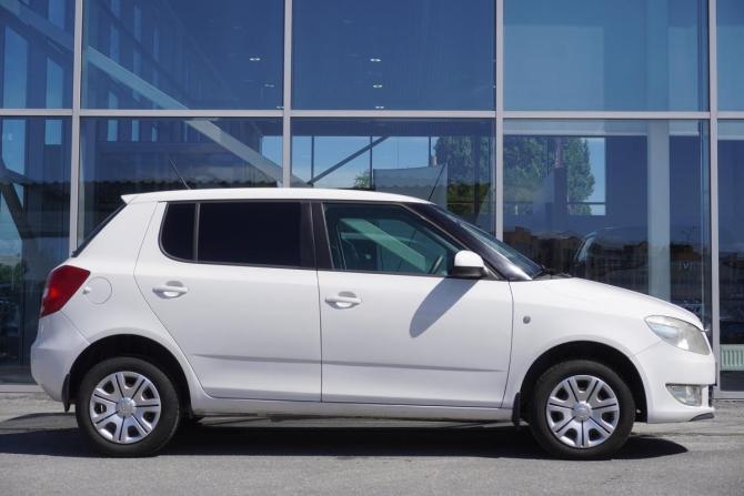 Skoda Fabia II Рестайлинг с пробегом 2012 года, цена 475 000 рублей, 257000 км, хэтчбек, Автокод Объявления