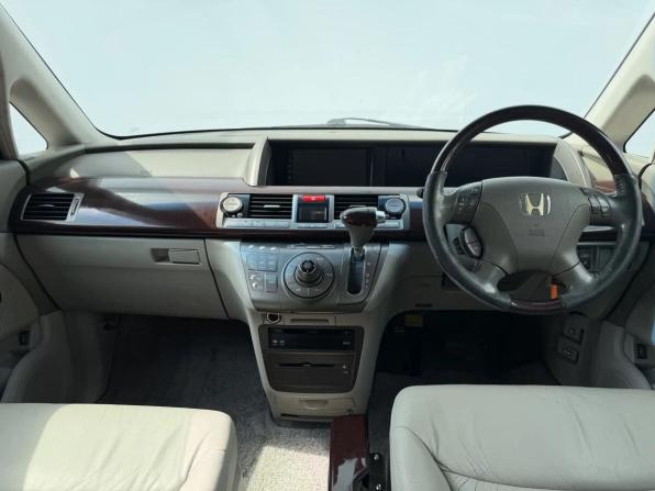 Honda Elysion I с пробегом 2004 года, цена 1 100 000 рублей, 320323 км, минивэн, Автокод Объявления