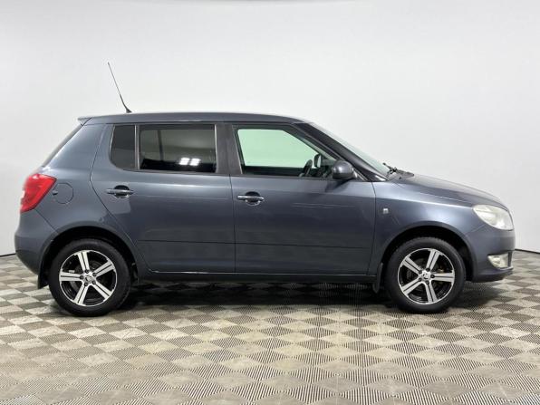 Skoda Fabia II Рестайлинг с пробегом 2010 года, цена 492 200 рублей, 215904 км, хэтчбек, Автокод Объявления