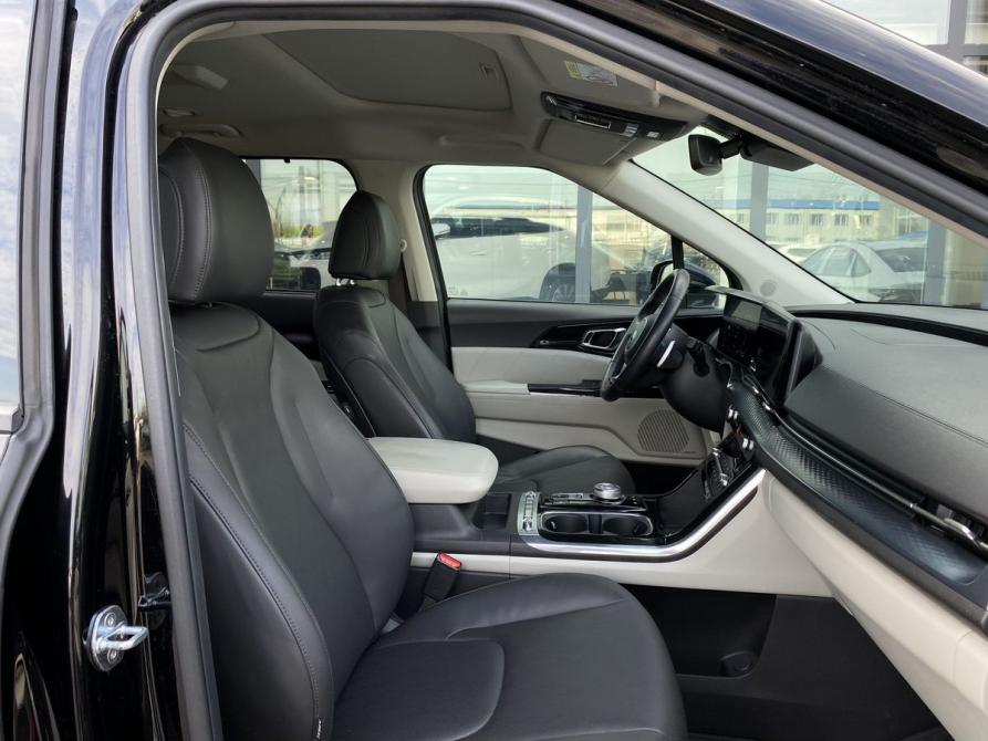 Kia Carnival IV Москва  - изображение 30