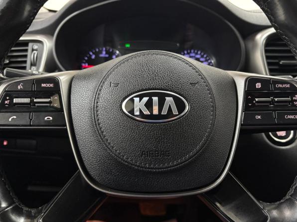 Kia Sorento III Prime Рестайлинг с пробегом 2018 года, цена 2 770 000 рублей, 129591 км, внедорожник, Автокод Объявления