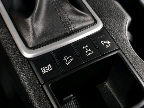 Kia Sportage IV Рестайлинг с пробегом 2019 года, цена 2 150 000 рублей, 123281 км, внедорожник, Автокод Объявления