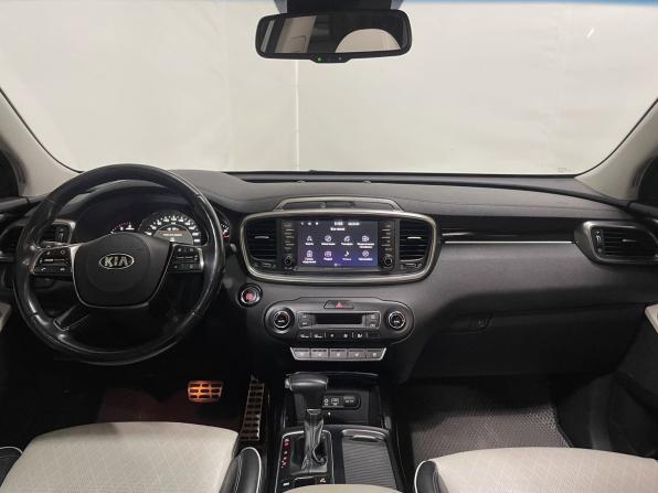 Kia Sorento III Prime Рестайлинг с пробегом 2018 года, цена 2 950 000 рублей, 192952 км, внедорожник, Автокод Объявления