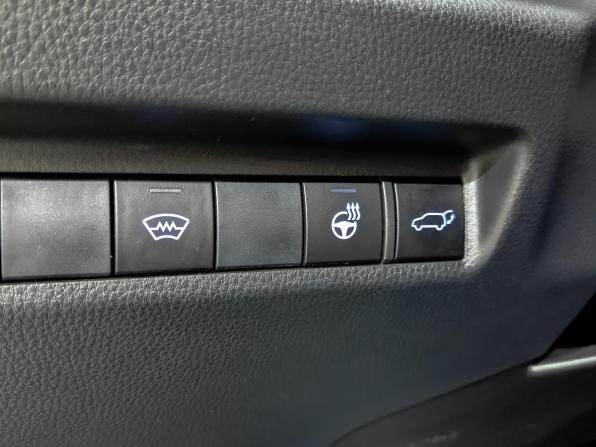 Toyota RAV4 V (XA50) с пробегом 2019 года, цена 3 230 000 рублей, 101545 км, внедорожник, Автокод Объявления