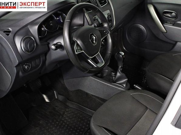 Renault Sandero II Рестайлинг с пробегом 2019 года, цена 1 397 000 рублей, 76405 км, хэтчбек, Автокод Объявления