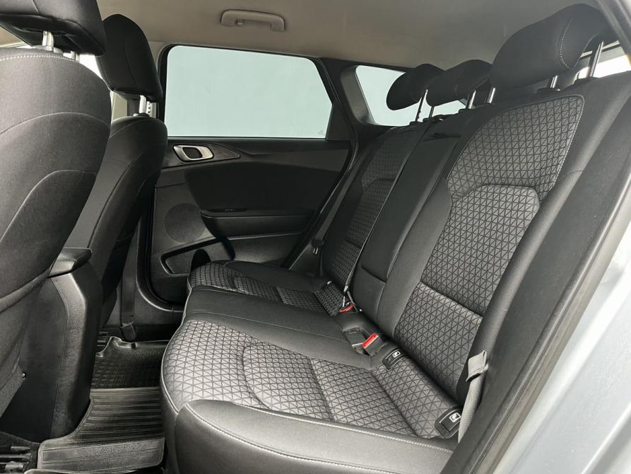 Kia Ceed III Москва  - изображение 11