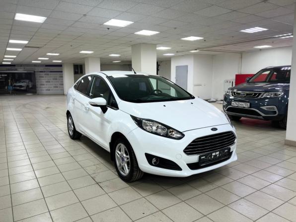 Ford Fiesta Mk6 Рестайлинг с пробегом 2016 года, цена 920 000 рублей, 68336 км, седан, Автокод Объявления