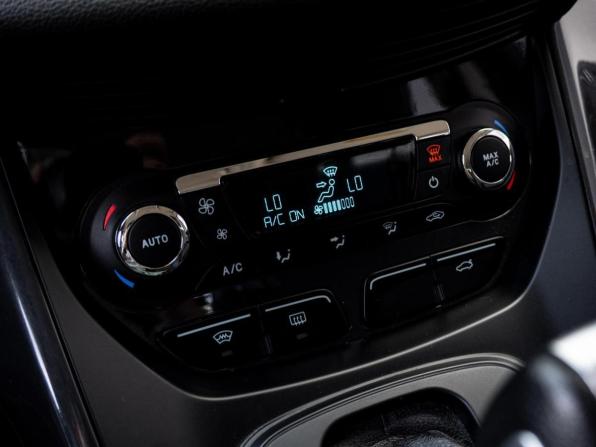 Ford Kuga II с пробегом 2013 года, цена 1 325 000 рублей, 133283 км, внедорожник, Автокод Объявления