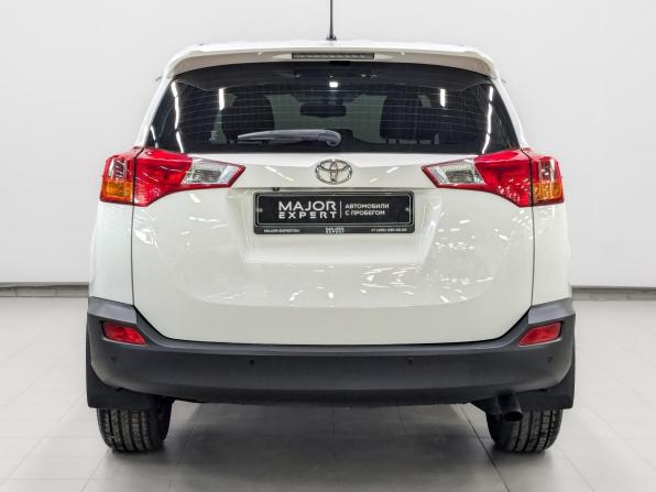 Toyota RAV4 IV (XA40) с пробегом 2015 года, цена 2 000 000 рублей, 175987 км, внедорожник, Автокод Объявления