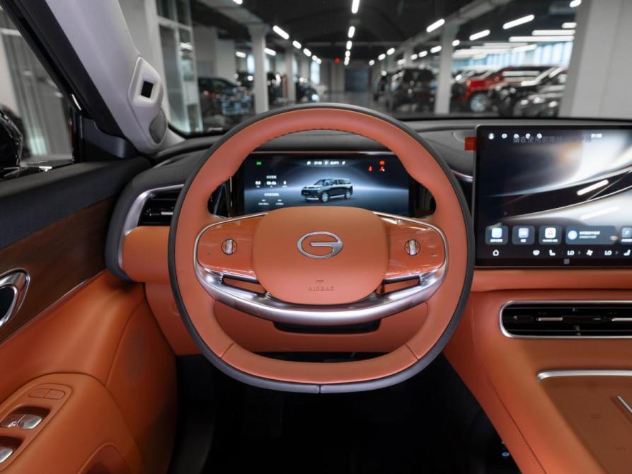 GAC Trumpchi S9 Москва  - изображение 12