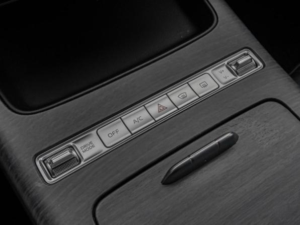 Geely Preface I с пробегом 2024 года, цена 2 550 000 рублей, 39550 км, седан, Автокод Объявления