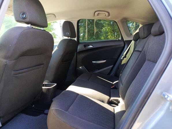 Opel Astra J с пробегом 2010 года, цена 580 000 рублей, 232146 км, хэтчбек, Автокод Объявления
