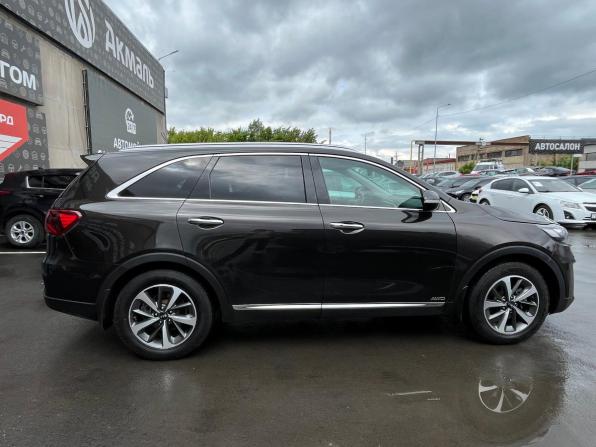 Kia Sorento III Prime Рестайлинг с пробегом 2018 года, цена 2 900 000 рублей, 147500 км, внедорожник, Автокод Объявления