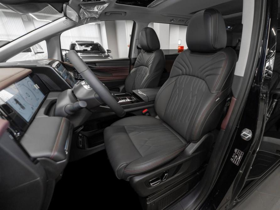 GAC Trumpchi M8 II Москва  - изображение 9