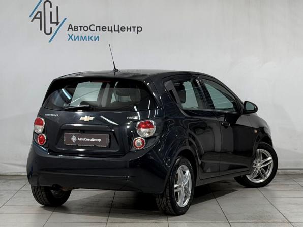 Chevrolet Aveo II с пробегом 2015 года, цена 949 800 рублей, 91000 км, хэтчбек, Автокод Объявления