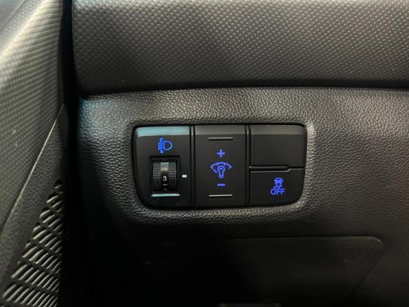 Hyundai Creta I с пробегом 2018 года, цена 1 799 000 рублей, 147000 км, внедорожник, Автокод Объявления