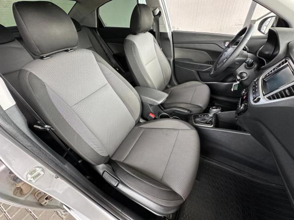 Hyundai Solaris II с пробегом 2019 года, цена 1 310 000 рублей, 153613 км, седан, Автокод Объявления