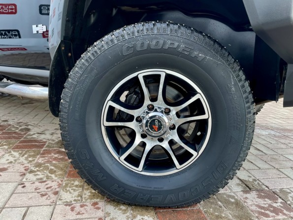 Hummer H3 с пробегом 2006 года, цена 1 300 000 рублей, 223000 км, внедорожник, Автокод Объявления