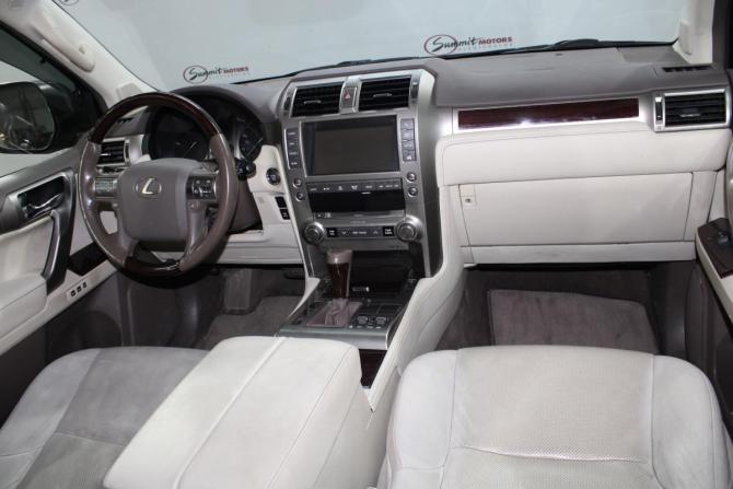 Lexus GX II Рестайлинг с пробегом 2017 года, цена 5 900 000 рублей, 54212 км, внедорожник, Автокод Объявления