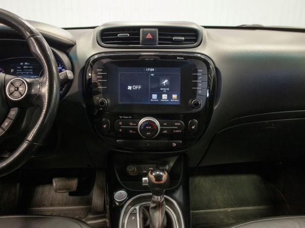 Kia Soul II Рестайлинг с пробегом 2016 года, цена 1 650 000 рублей, 140167 км, хэтчбек, Автокод Объявления