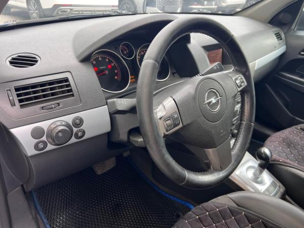 Opel Astra H Рестайлинг с пробегом 2006 года, цена 495 000 рублей, 346526 км, хэтчбек, Автокод Объявления
