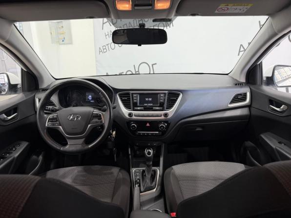 Hyundai Solaris II с пробегом 2019 года, цена 1 199 000 рублей, 80622 км, седан, Автокод Объявления