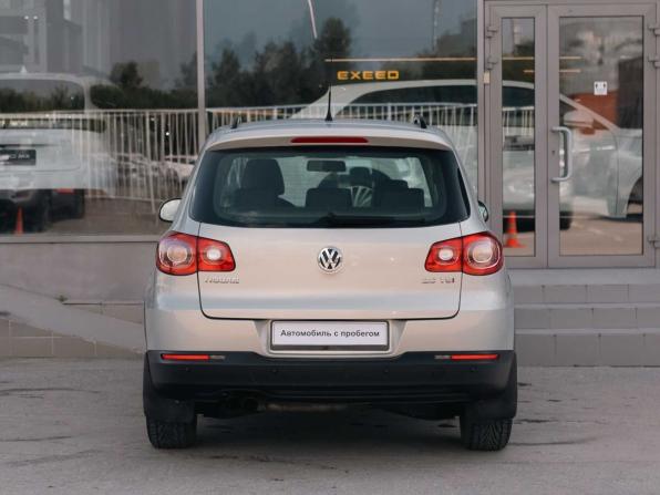 Volkswagen Tiguan I с пробегом 2010 года, цена 1 300 000 рублей, 198007 км, внедорожник, Автокод Объявления